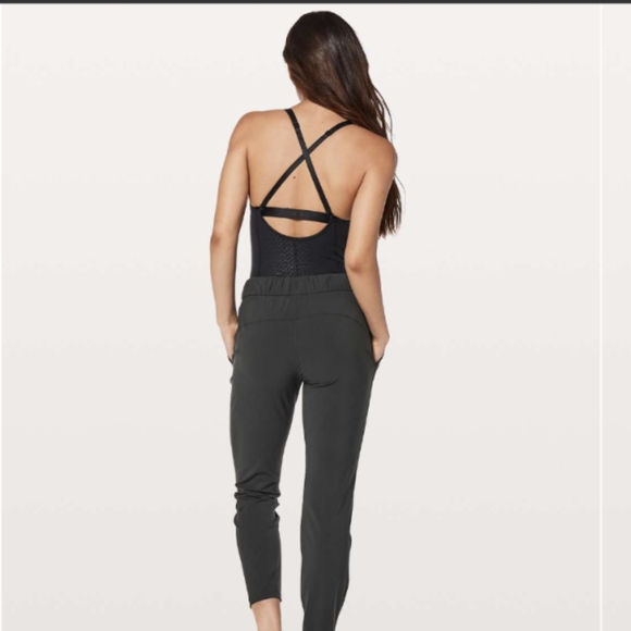 Lululemon the easy bodysuit - Picture 2 of 4